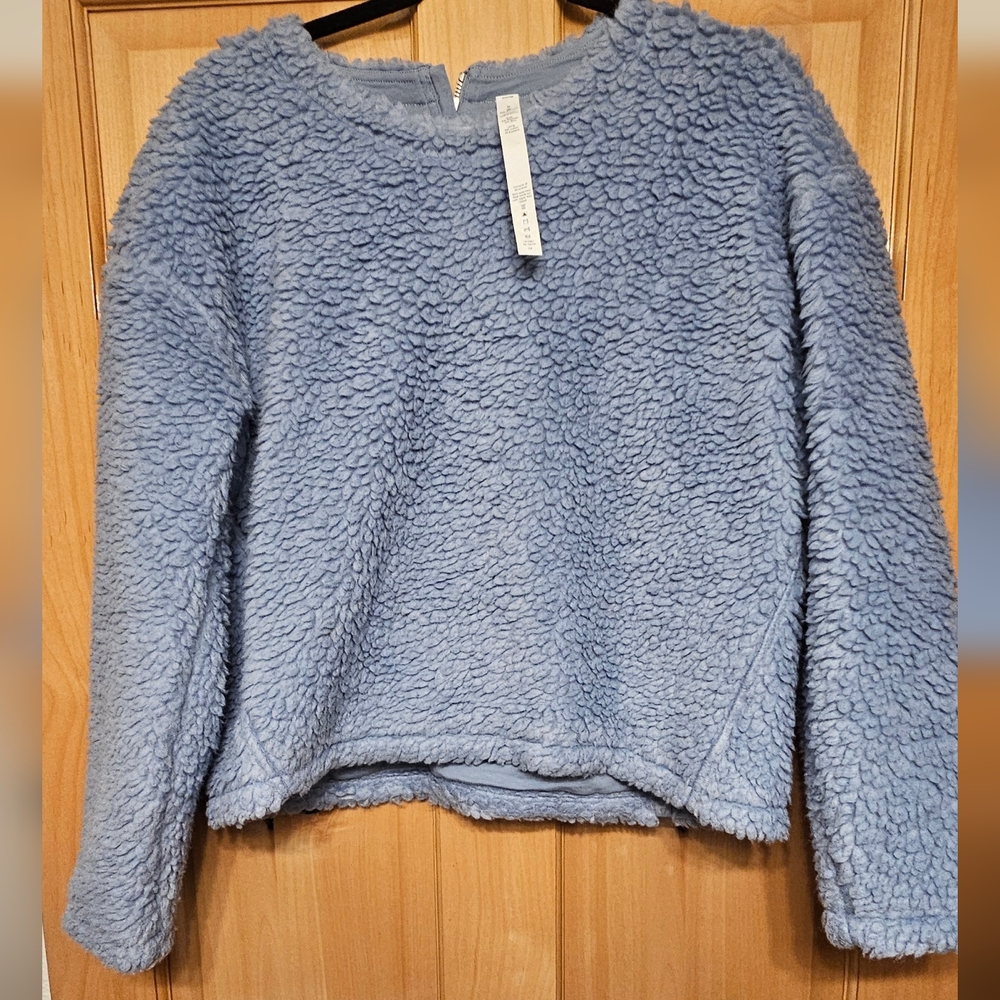 Lululemon Fuzzy Sweater, size 8, adorable and warm, light blue
